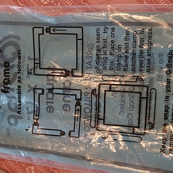 New never used 4 pc Q Snap 17" x 17" square quilting frame - Picture 5 of 5